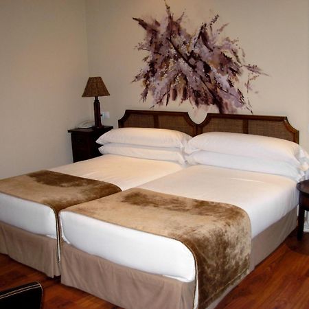 Hotel El Jardin De Eugenia Ribadesella Esterno foto